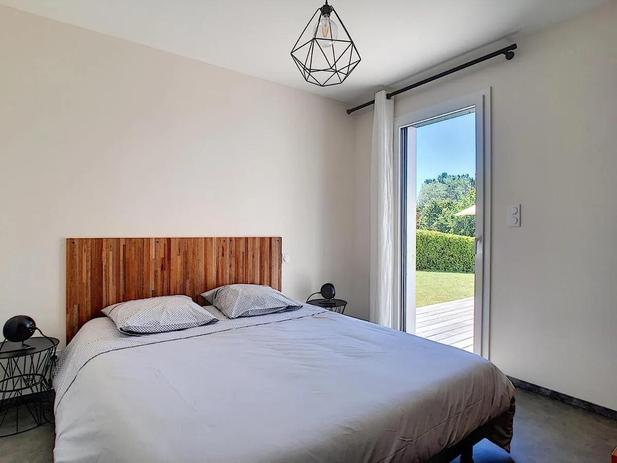 Maison Recente A 200M De La Plage Avec Terrasse Vue Mer A Crozon - Fr-1-370-37 Βίλα 0*,  Γαλλία